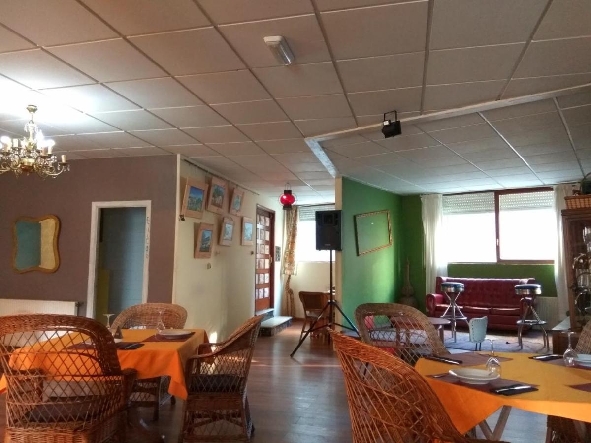 Hotel Casa Lola Ponteareas Zewnętrze zdjęcie